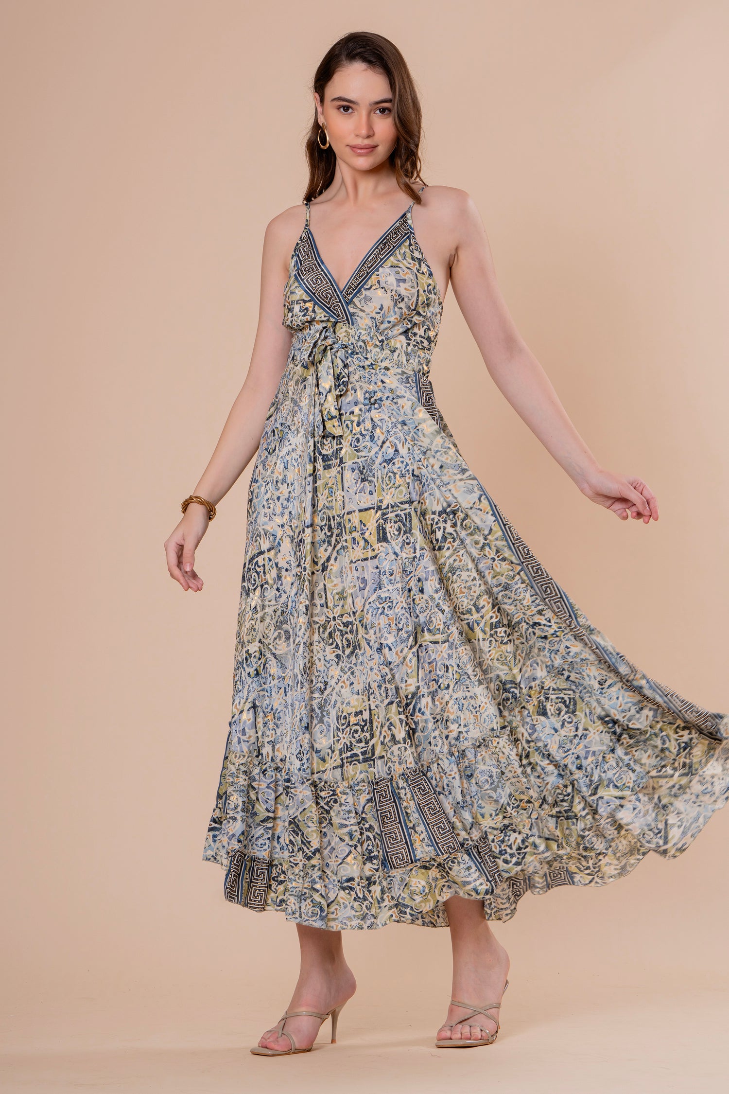 Vestido Maxi de Tirantes Estampado Azulejo con Lazo