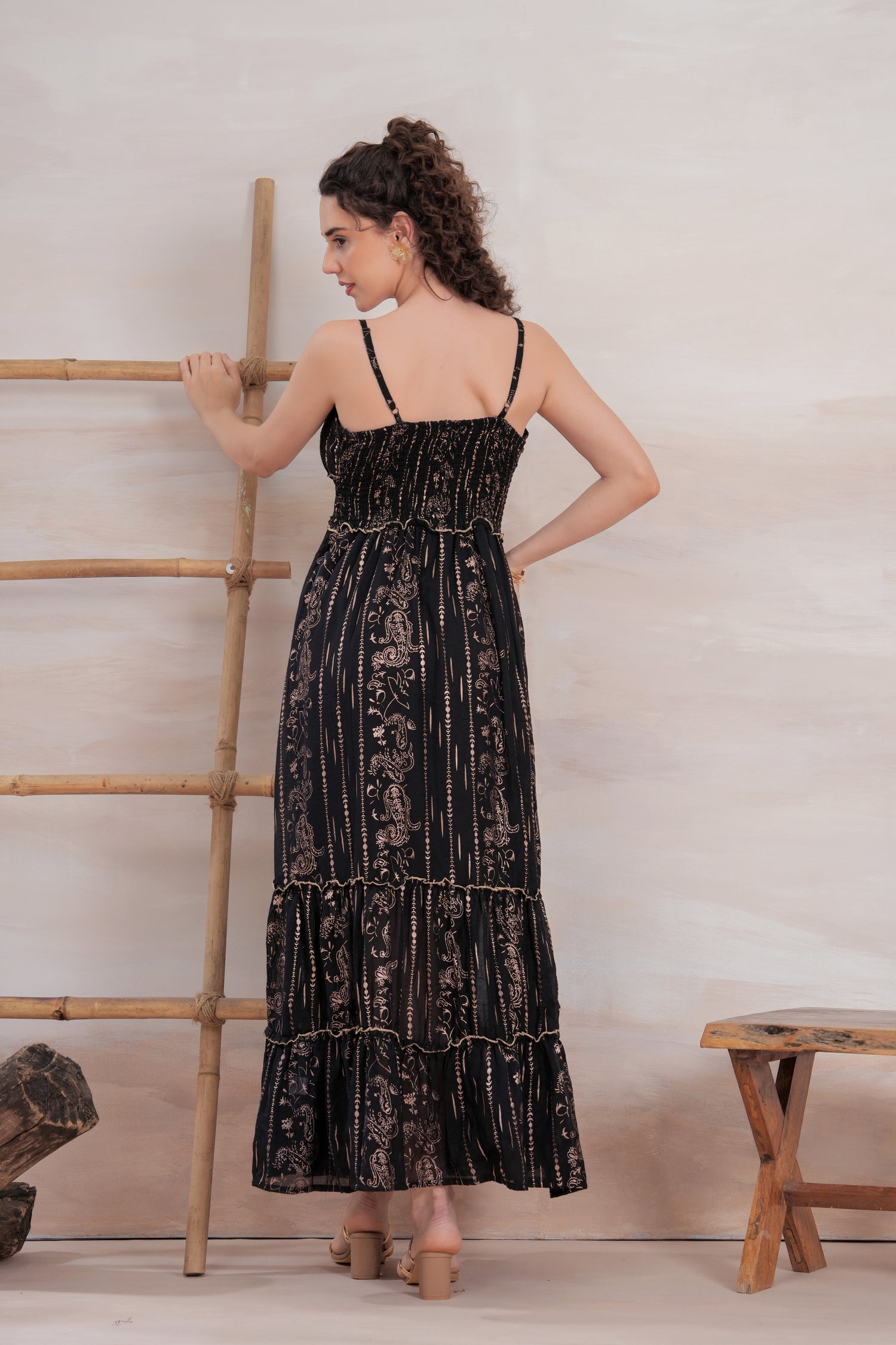 Vestido Gold Zaira Noir