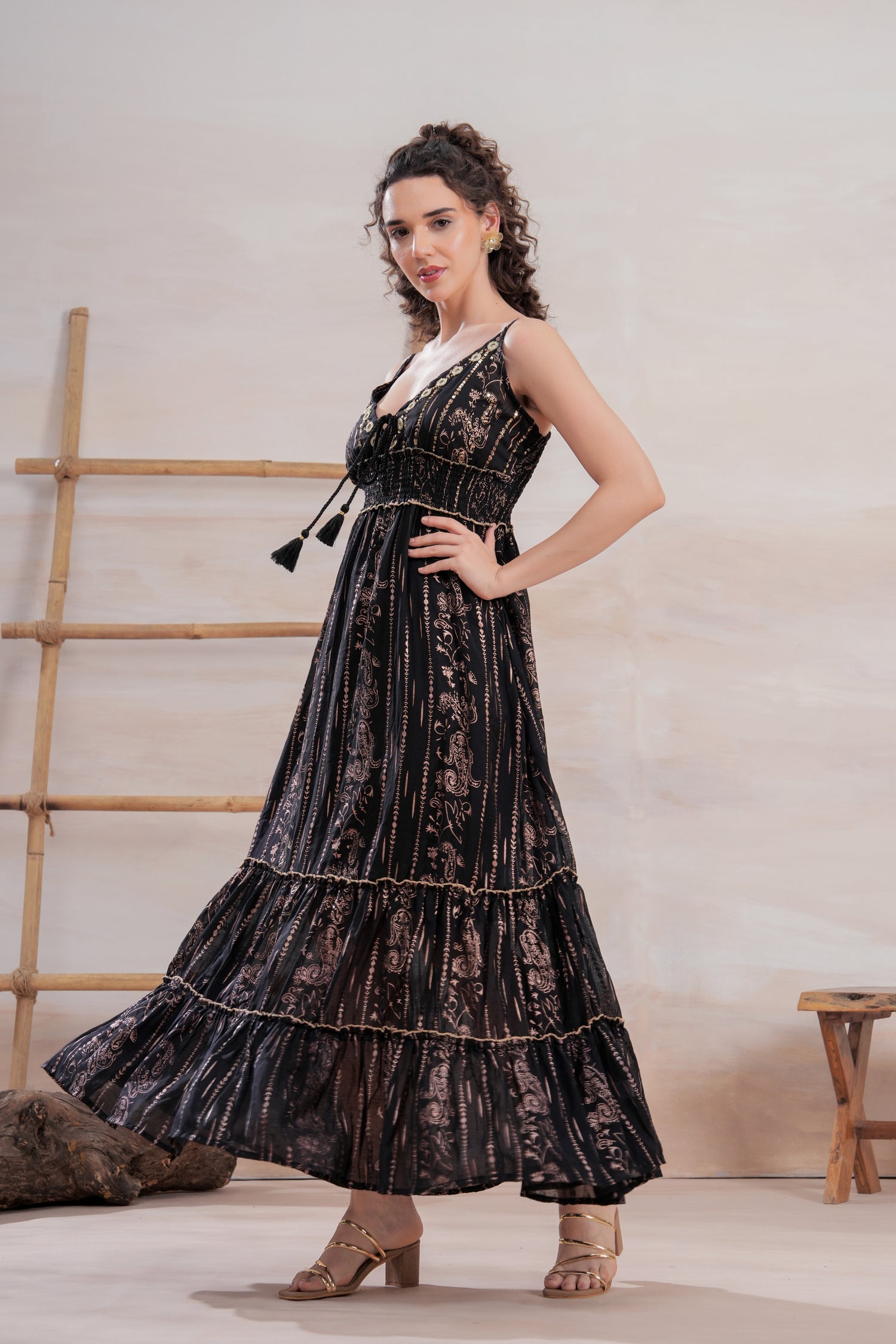 Vestido Gold Zaira Noir