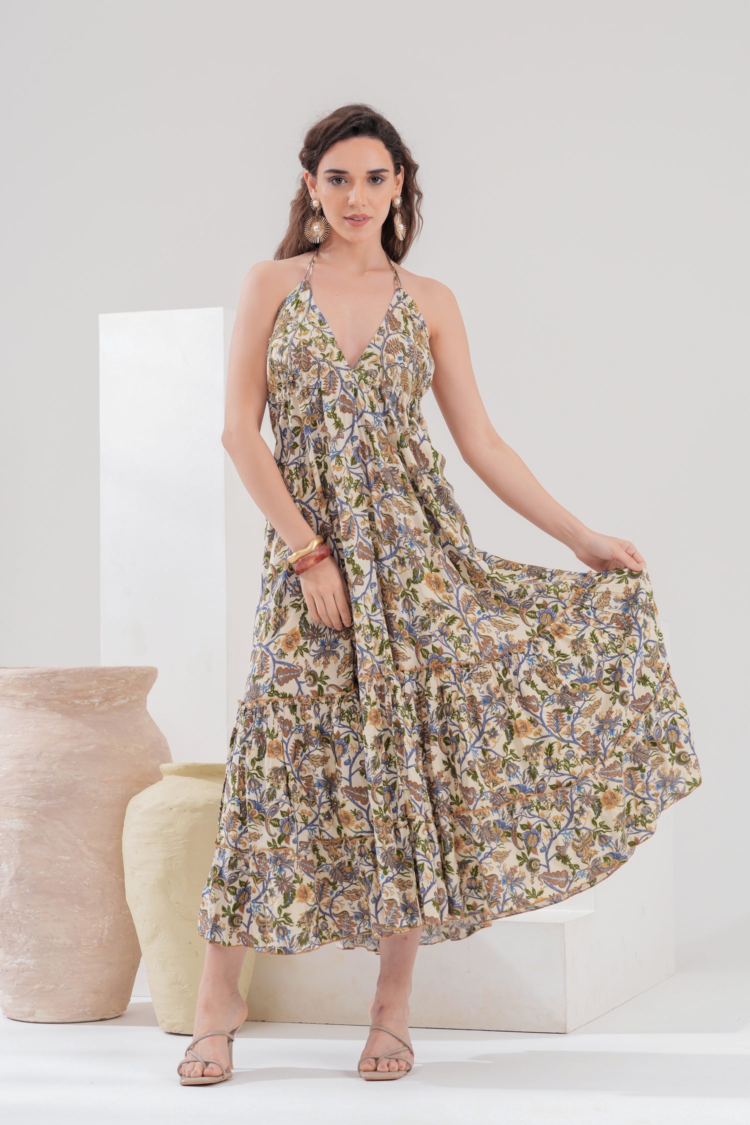 Vestido Midi Halter Flores del Raj