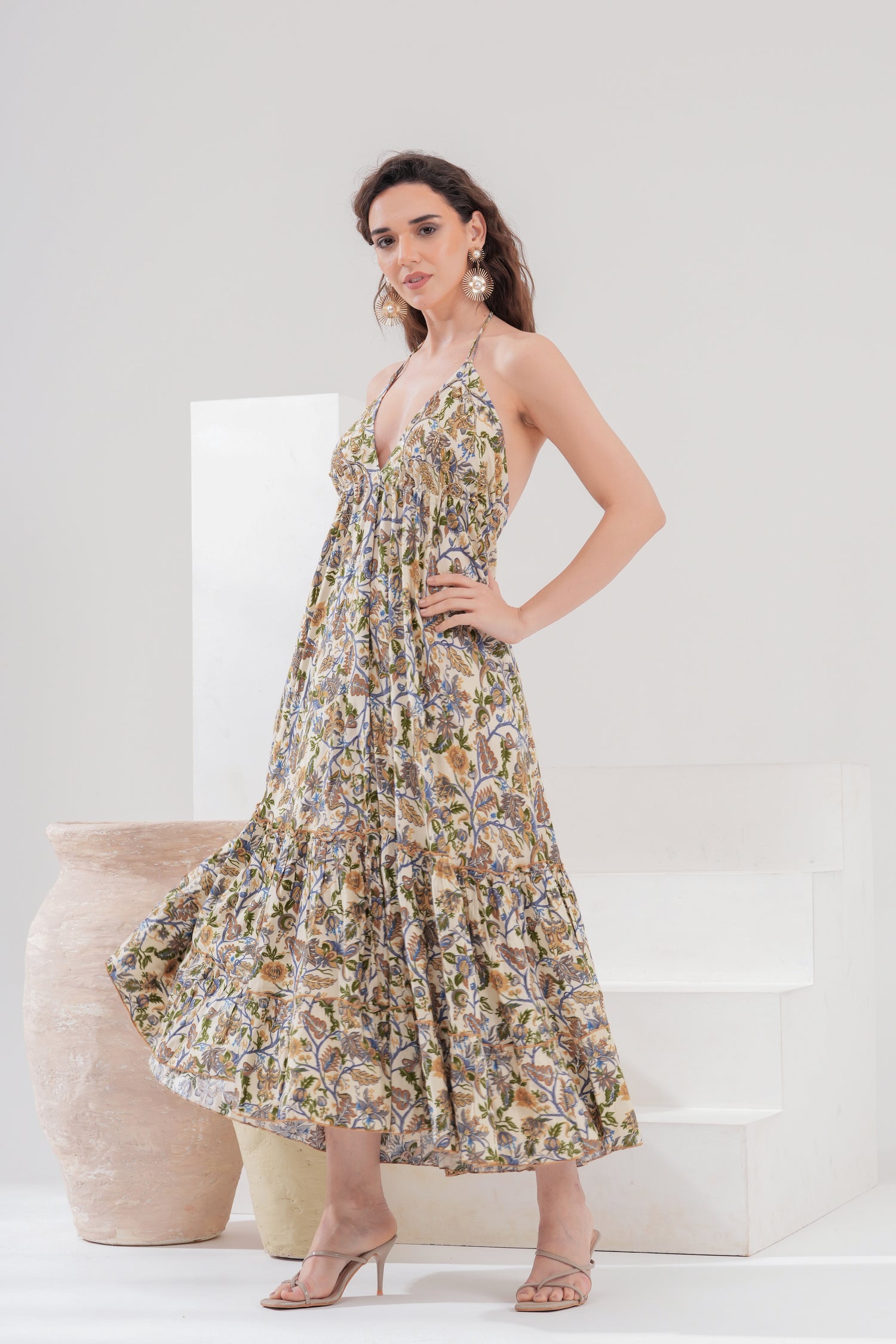 Vestido Midi Halter Flores del Raj