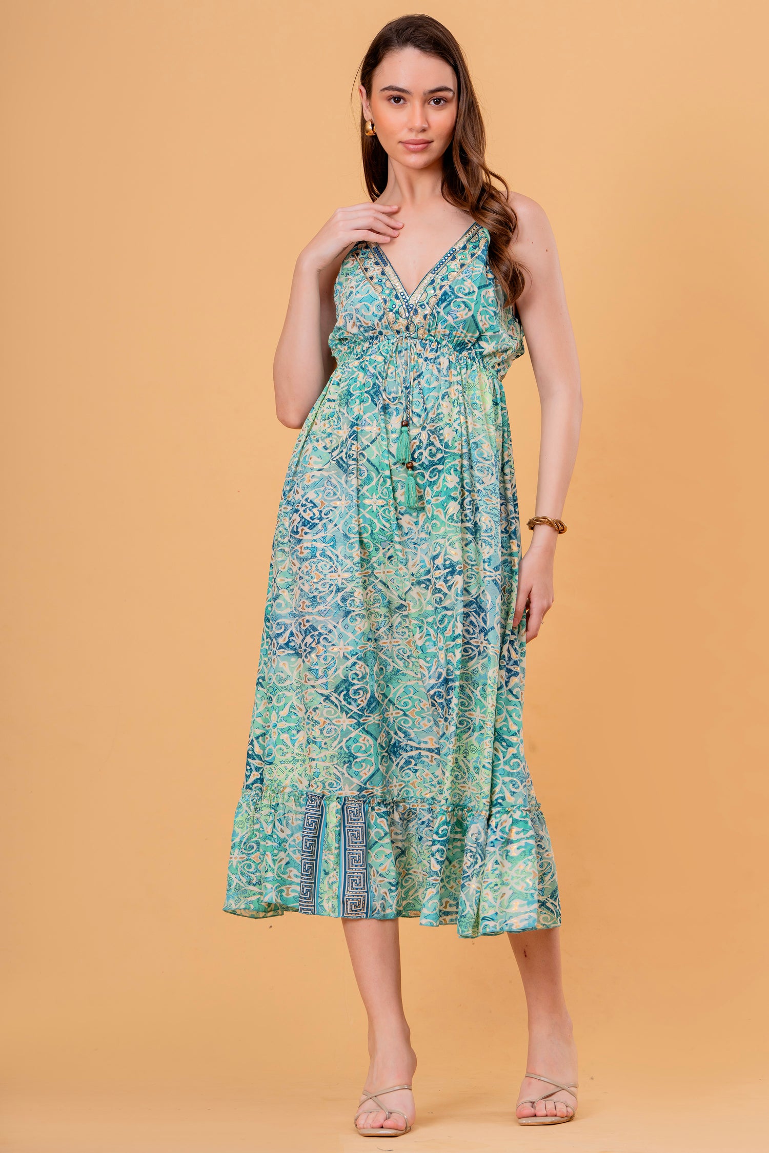 Vestido Midi de Tirantes Fruncido Estampado Azulejo