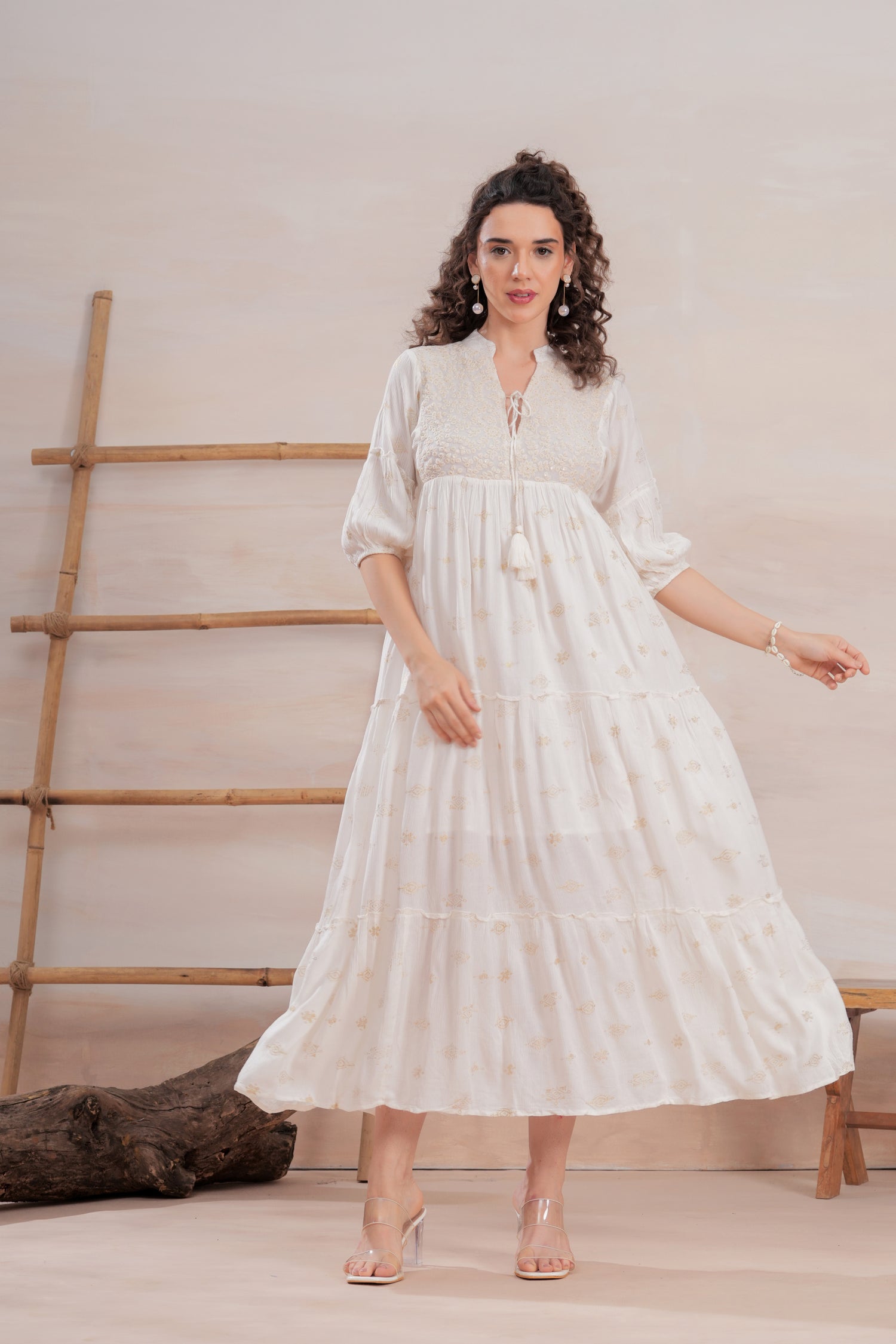 Vestido Marfil Bordado