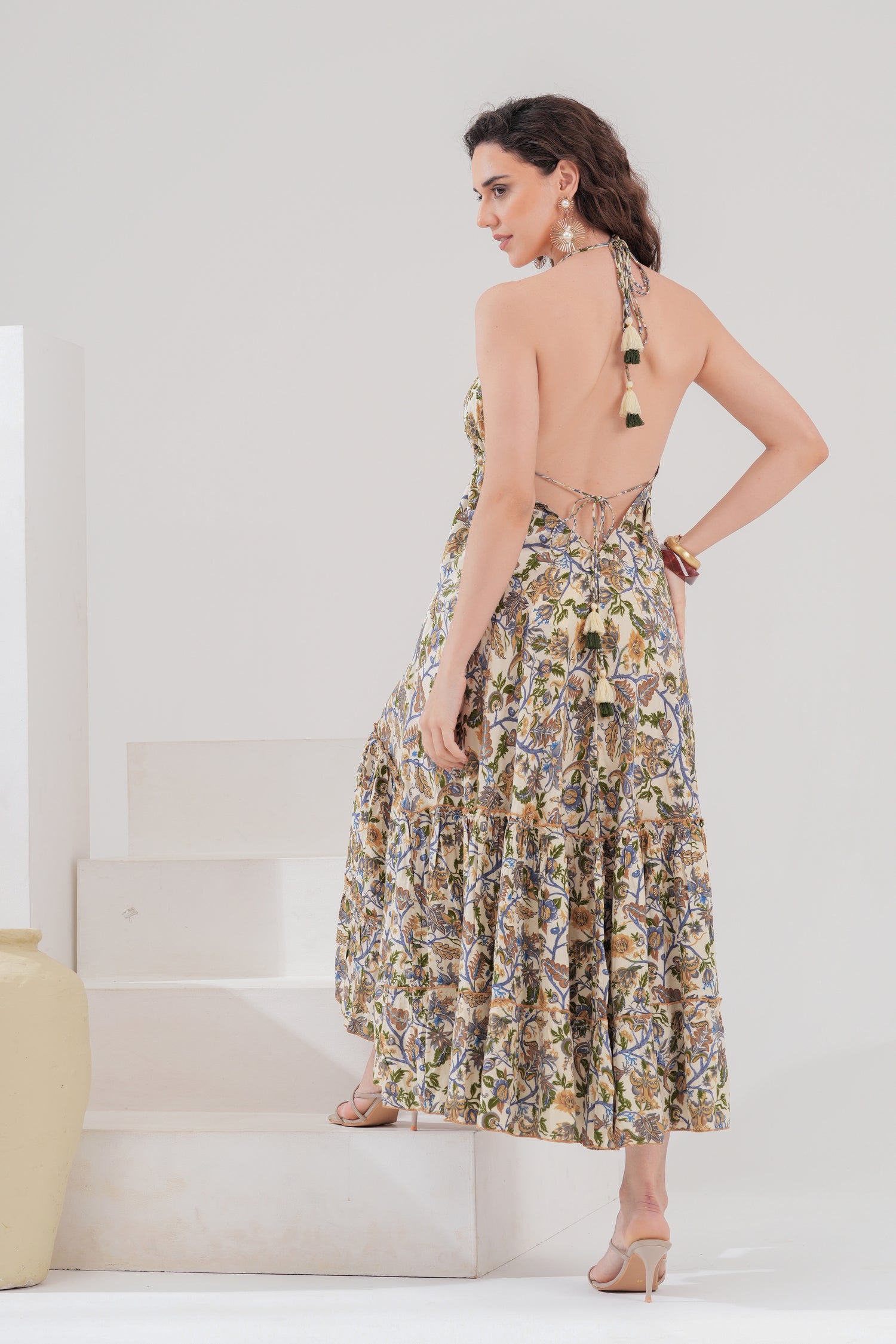 Vestido Midi Halter Flores del Raj