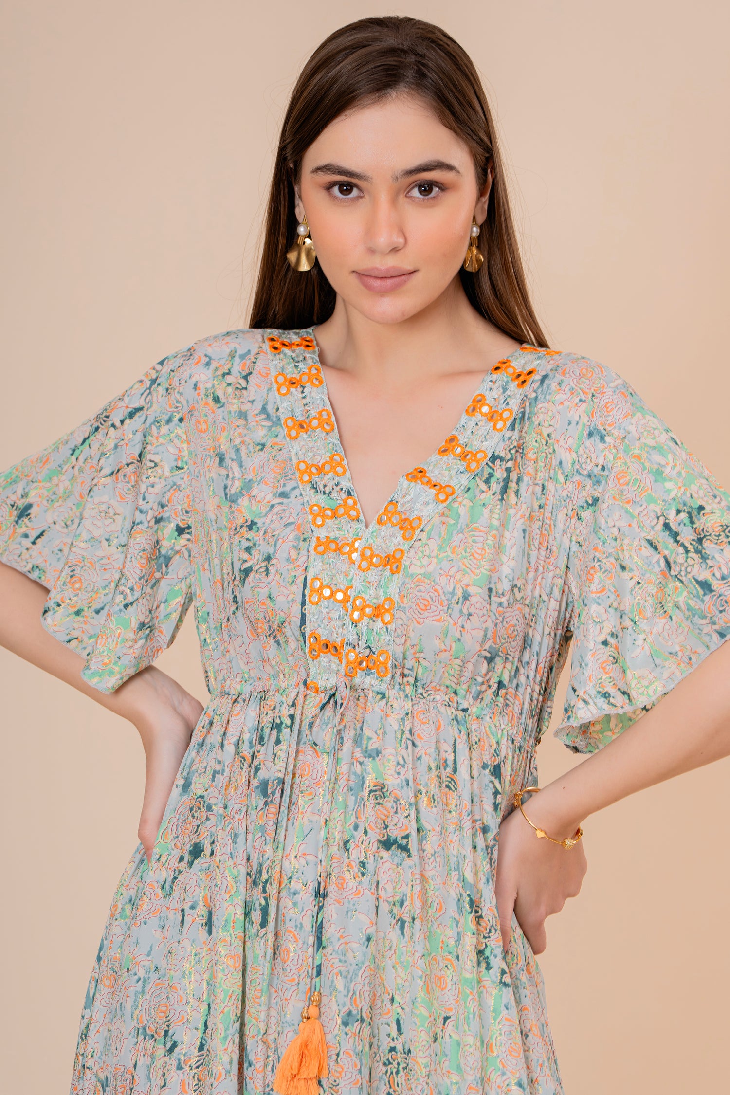 Vestido Maxi Crudo Texturizado con Mangas